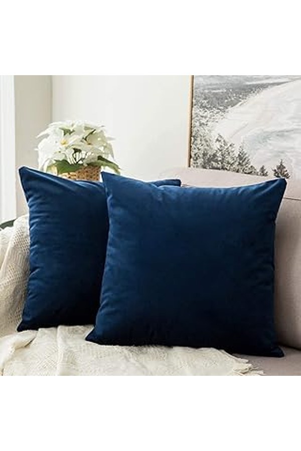 Kyle Richards’ Velvet Throw Pillow